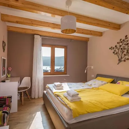 In Krnica/istrien 38131 Holiday home *