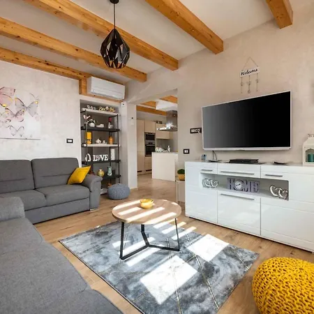 In Krnica/istrien 38131 Holiday home *