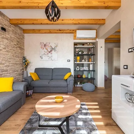 Holiday home In Krnica/istrien 38131